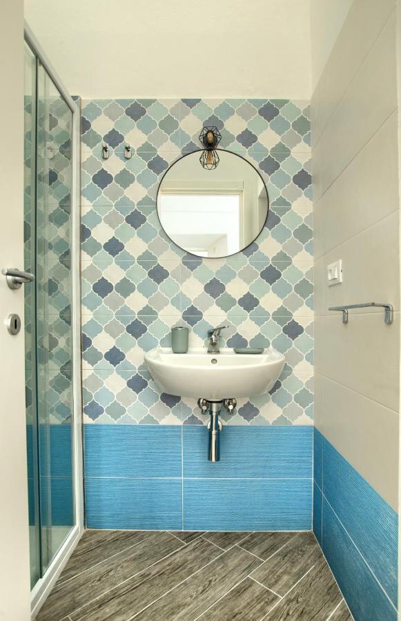Casa A 2 Passi Dal Mare Con Patio Privato Villa Imperia Dış mekan fotoğraf